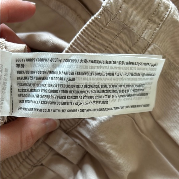 Abercrombie & Fitch Cargo Pants - Picture 4 of 6